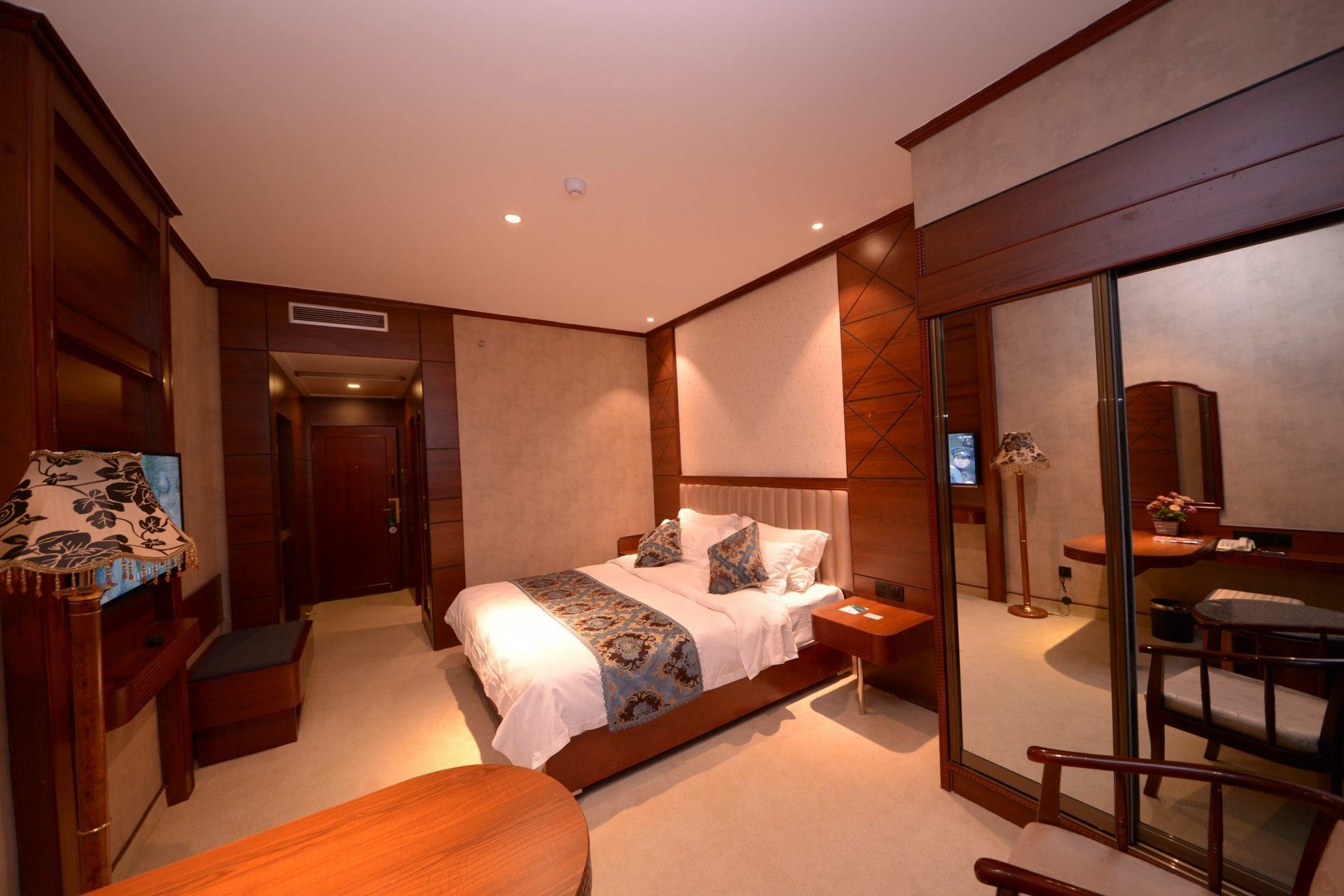 Harbin Bremen Train Station Hotel Zewnętrze zdjęcie