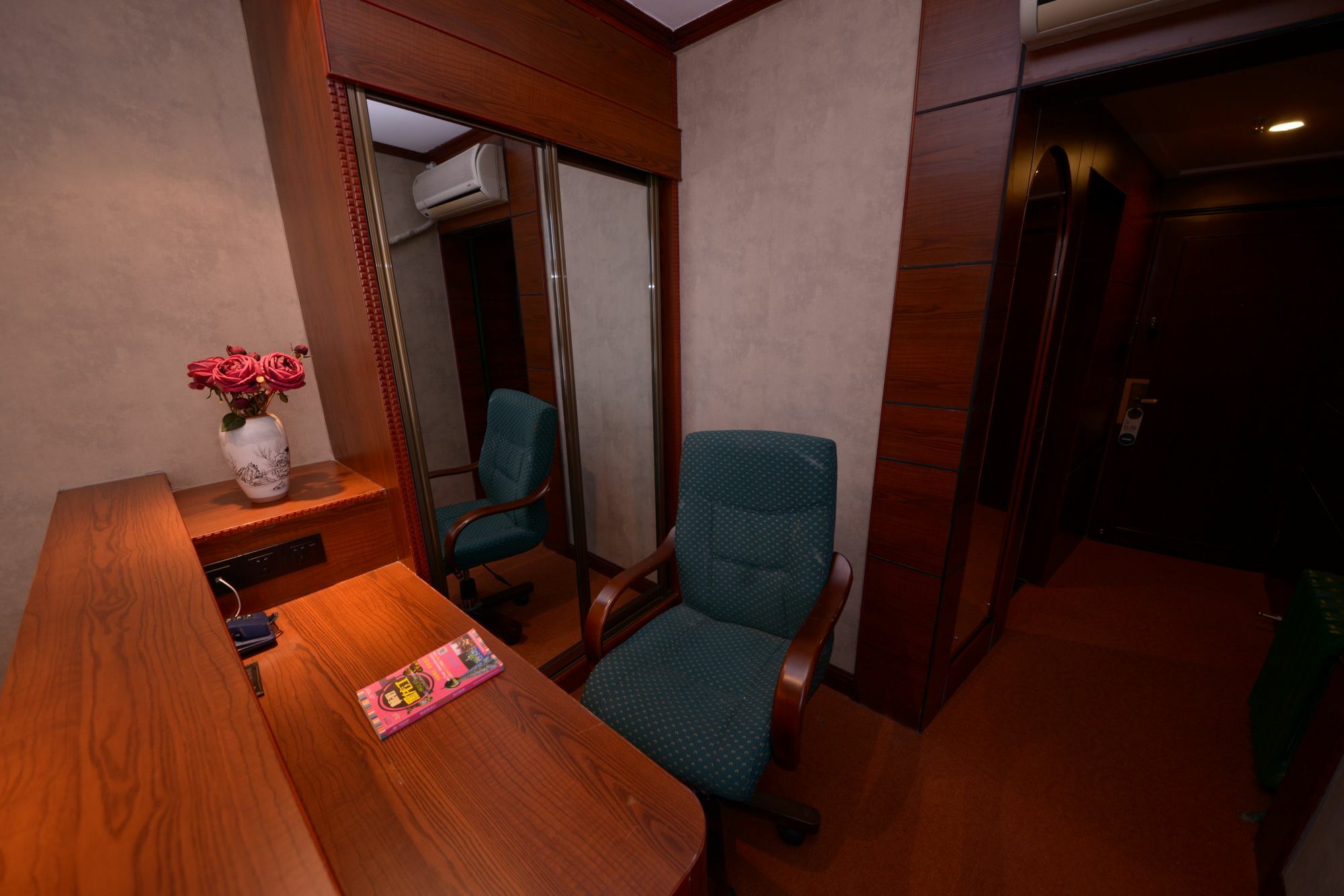 Harbin Bremen Train Station Hotel Zewnętrze zdjęcie